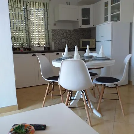 Dominik Apartment