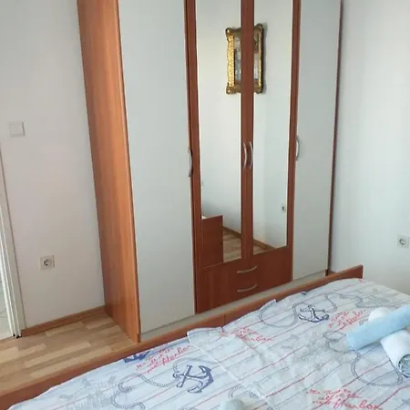 Dominik Apartment